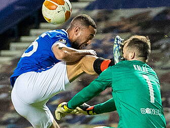 VIDEO | Kemar Roofe horror cha...